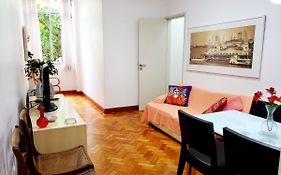 Apartamento Copacabana - 400m da praia - 2 Quartos